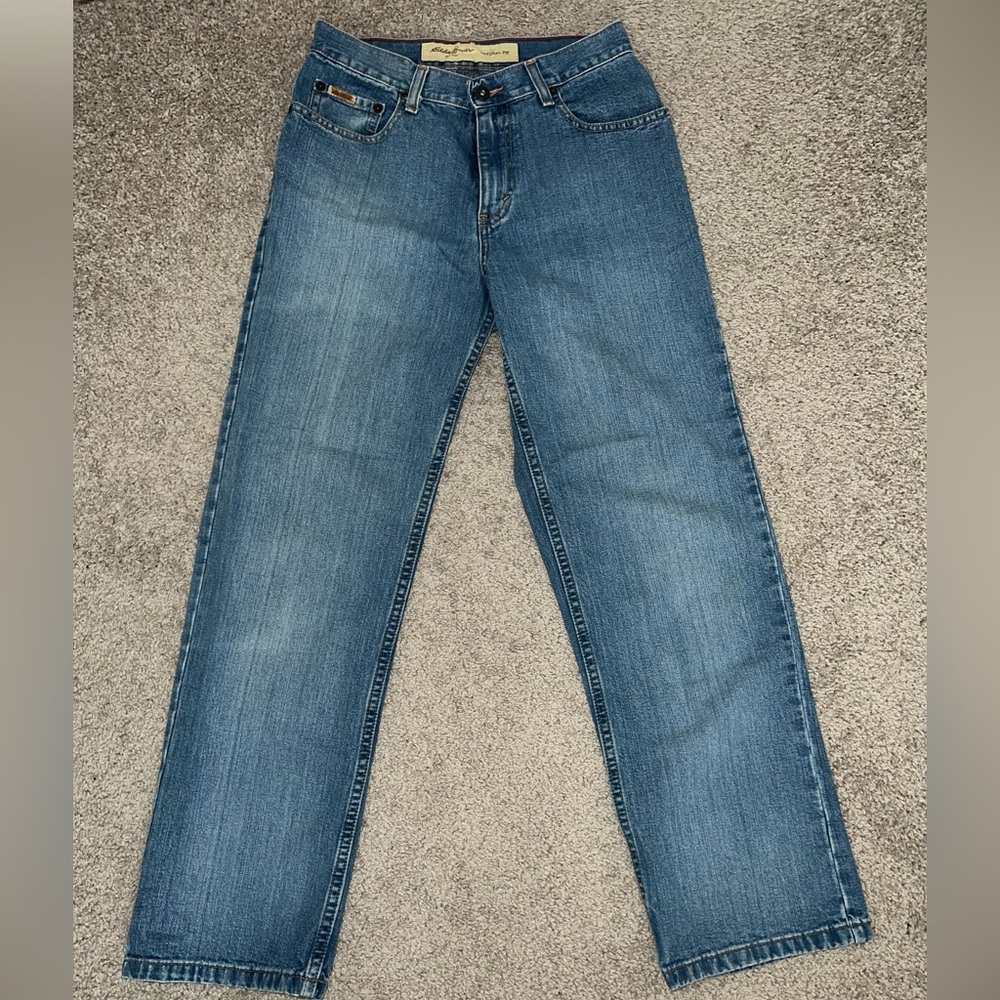 Eddie Bauer Natural Fit Jeans size 6